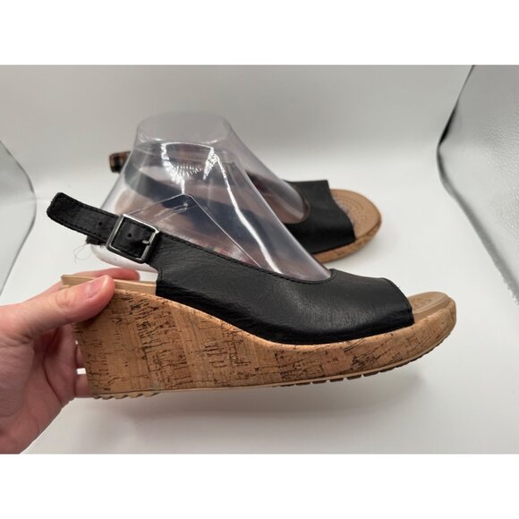 CROCS A-Leigh Black Leather Cork Wedge Slingbacks Sandals Size 9 w9 - Picture 2 of 10